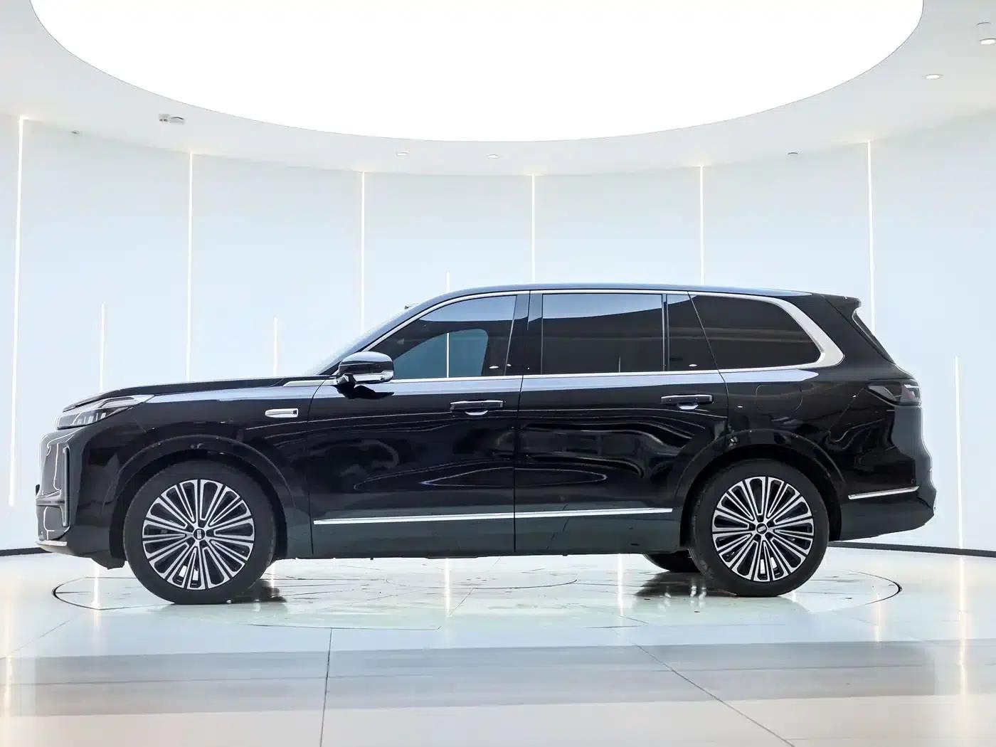 Galaxy M9 2025 210km/h AWD Navigator Edition — миниатюра 7