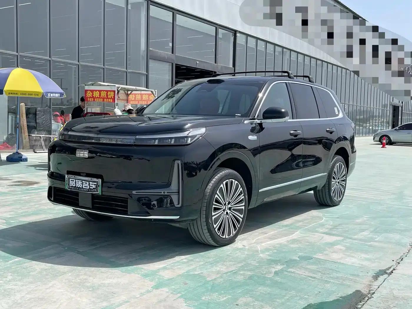 Galaxy M9 2025 210km/h AWD Navigator Edition — миниатюра 1
