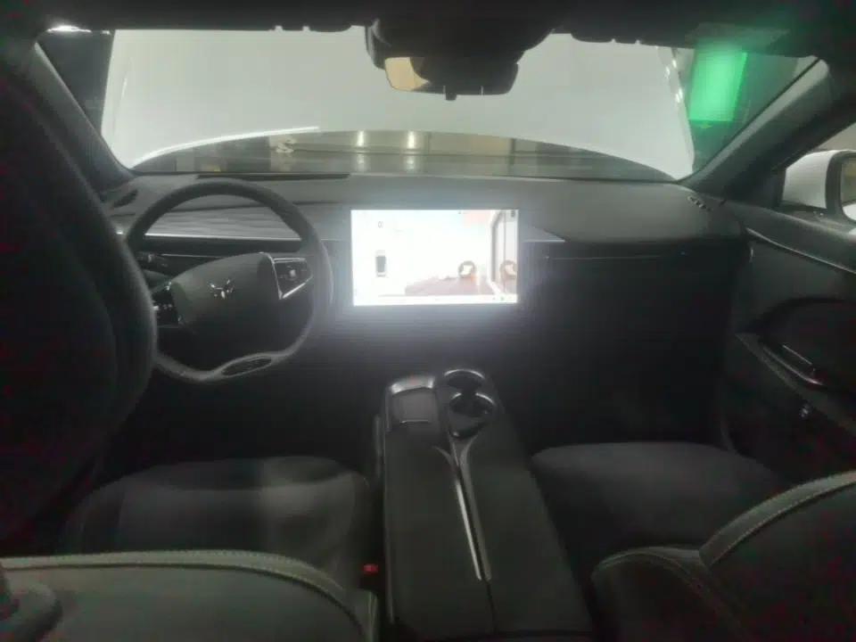 ARCFOX Alpha T5 2026 Model Pure Electric 560 Intelligent Enjoyment Version — миниатюра 13