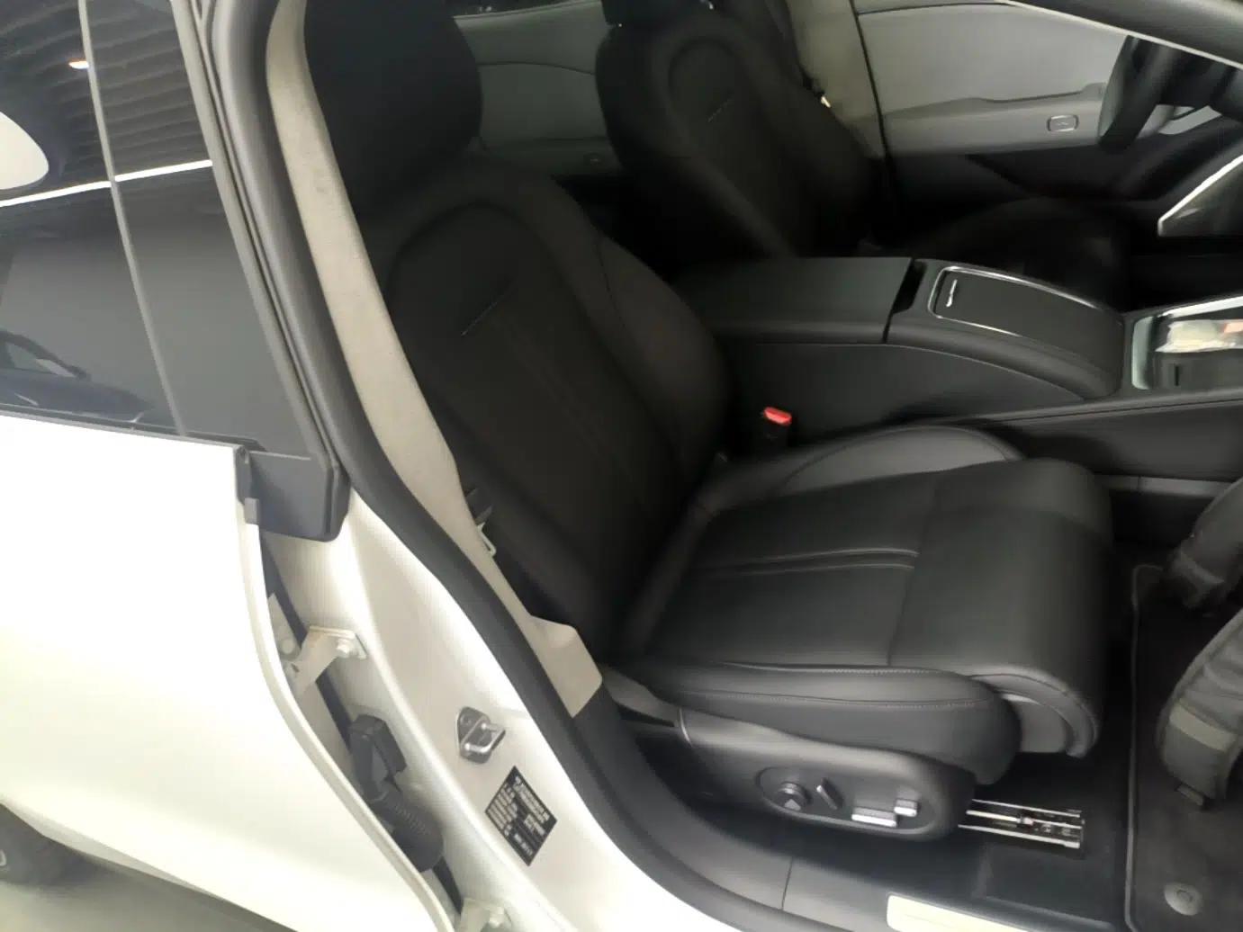 Zeekr 007 2025 Long-Range Rear-Wheel-Drive Intelligent Driving Version 100 kWh — миниатюра 23