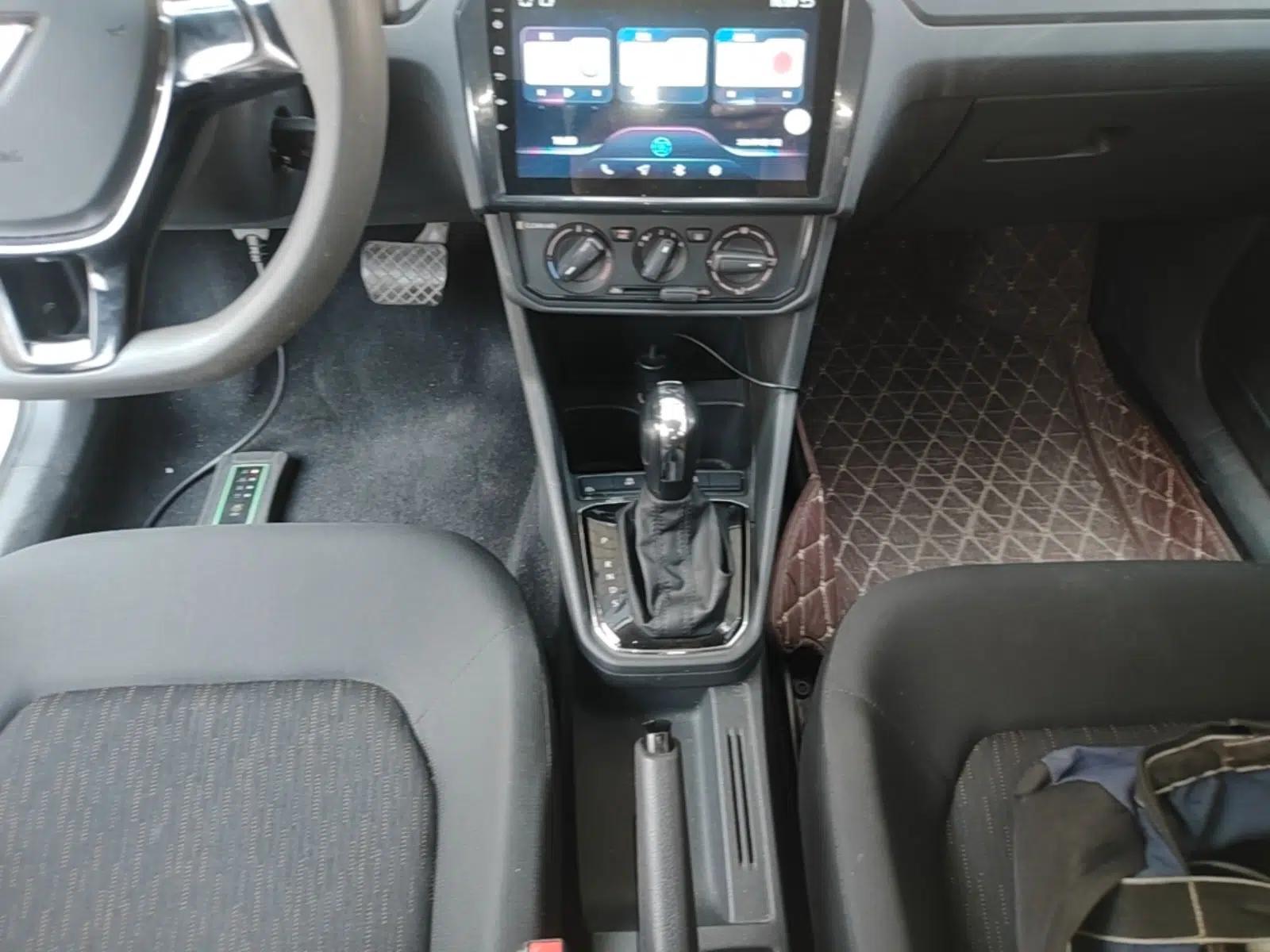 Jetta VA3 2021 1.5L Automatic "Upward Journey" Edition — миниатюра 17
