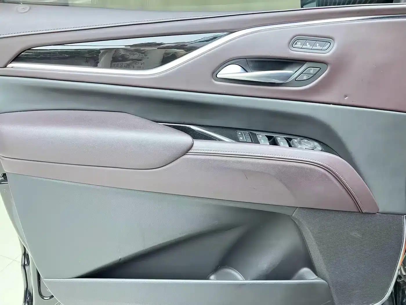 2023 Cadillac Escalade 3.0T Diesel US Spec — миниатюра 4