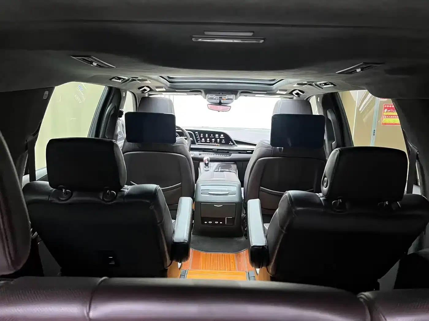 2023 Cadillac Escalade 3.0T Diesel US Spec — миниатюра 8