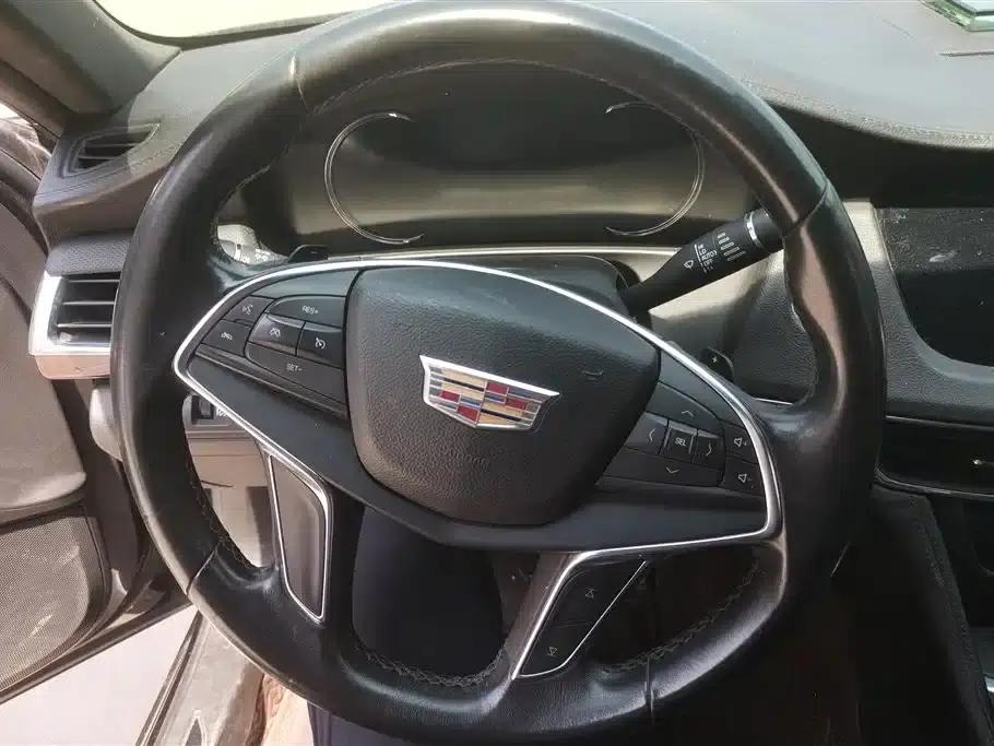 Cadillac CT6 Plug-in 2017 30E Elite — миниатюра 15