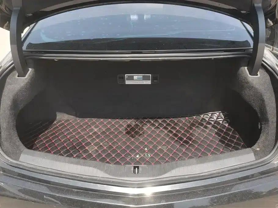 Cadillac CT6 Plug-in 2017 30E Elite — миниатюра 4