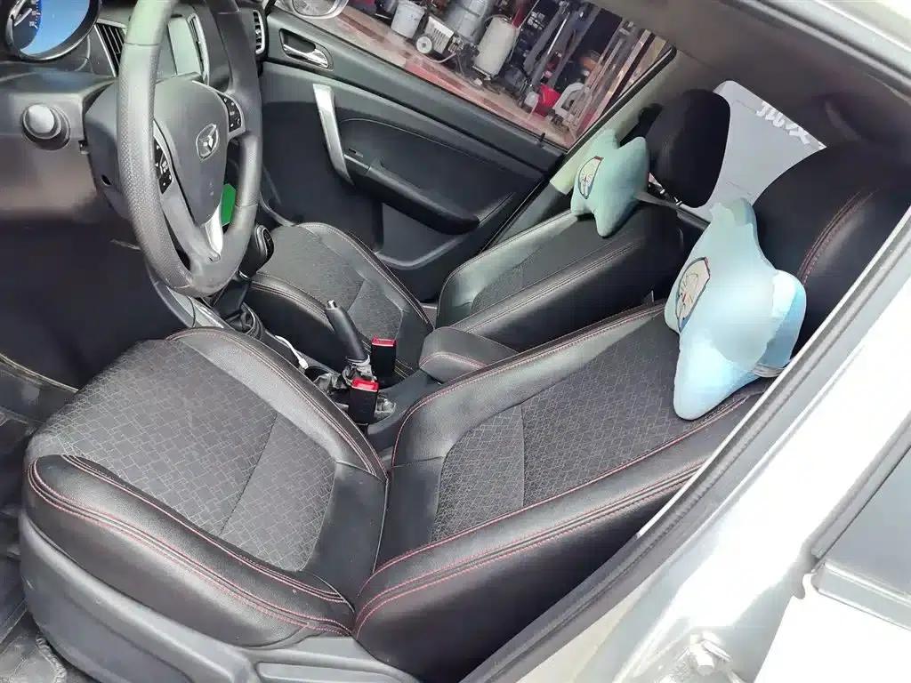Kaiyi C3 2015 1.5L Manual Diamond Edition — миниатюра 12