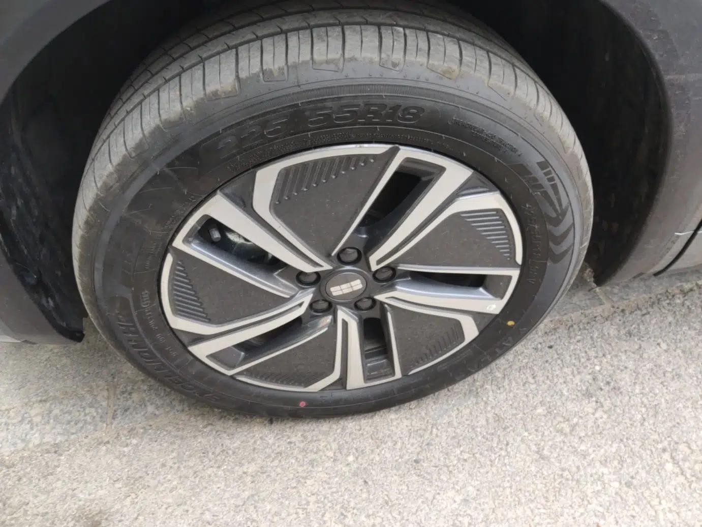 Geely Galaxy Xingjian 7 EM-i 2025 120km Exploration+ Version — миниатюра 8