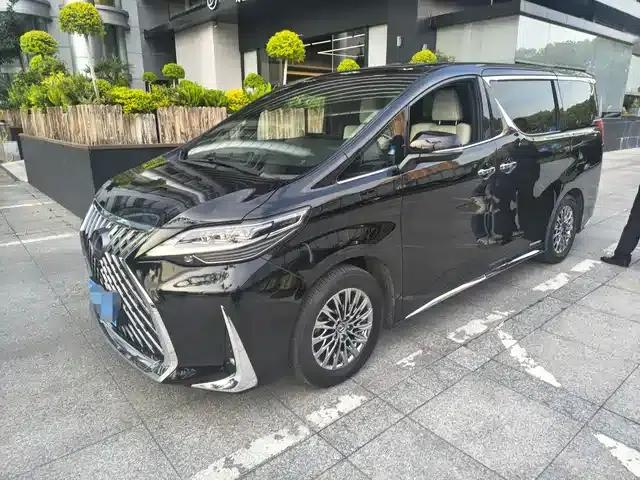 Lexus LM 2020 300h Four-Seat Executive Edition
