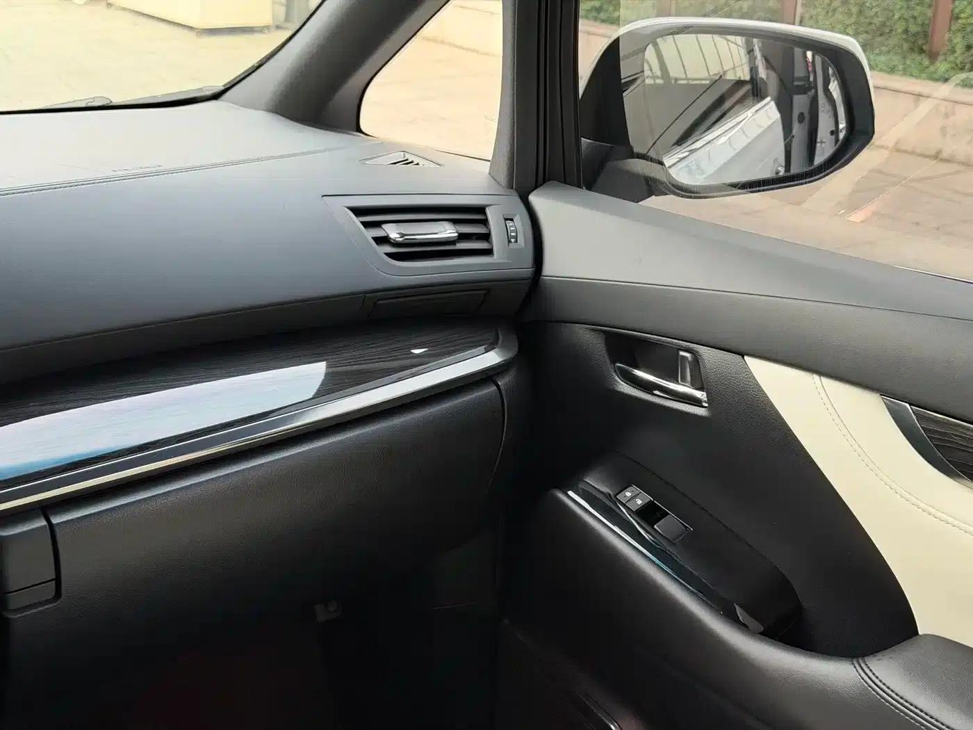Lexus LM 2020 300h 7-Seat Elegant Edition — миниатюра 23