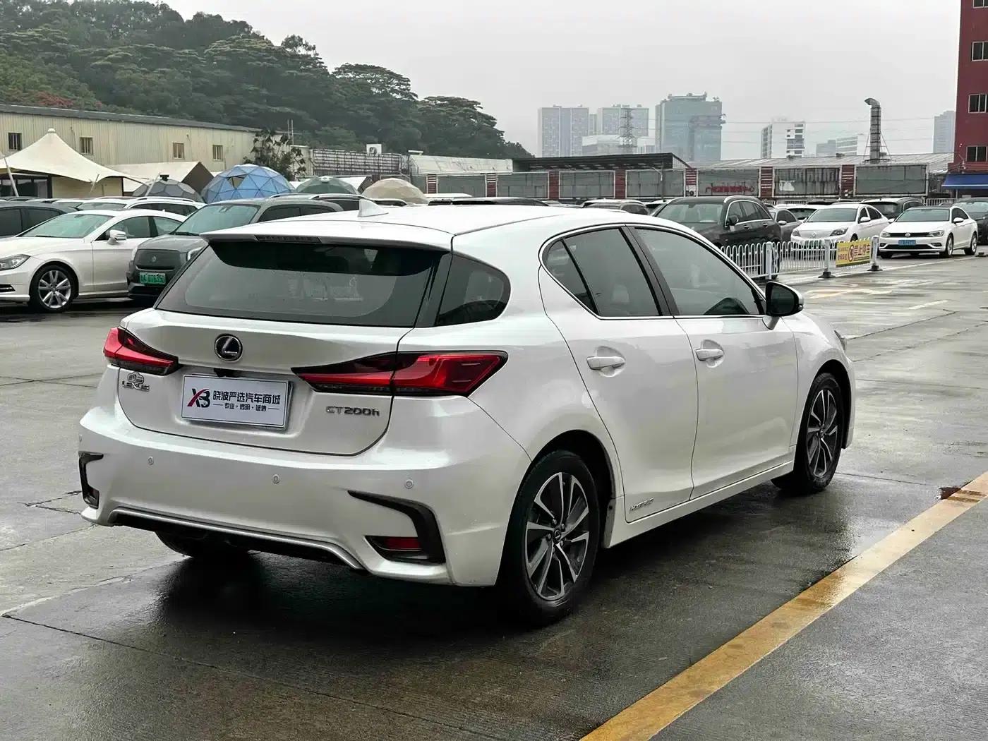 Lexus CT 2017 CT200h Elite Edition, Single Color, China V Emission Standard — миниатюра 6