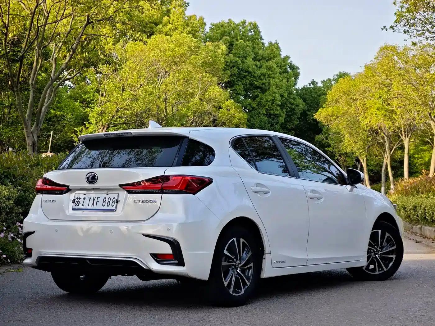 Lexus CT 2017 CT200h Elite Edition, Single Color, China V Emission Standard — миниатюра 7