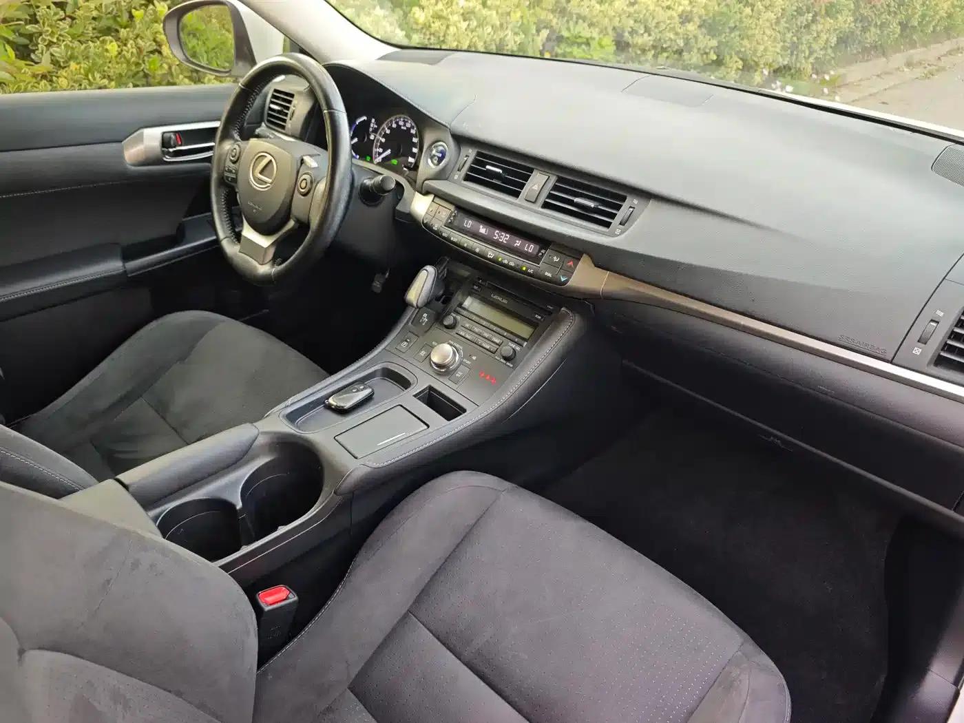 Lexus CT 2017 CT200h Elite Edition, Single Color, China V Emission Standard — миниатюра 10