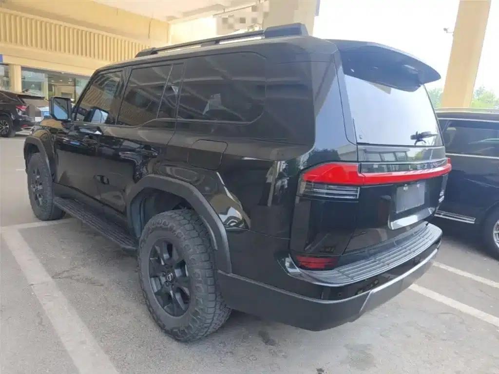 Lexus GX 2024 Overtrail Peak Edition — миниатюра 5