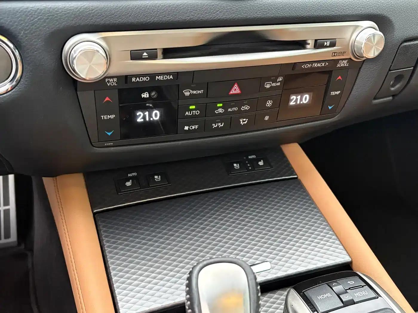 2017 Lexus GS 300 F SPORT — миниатюра 12