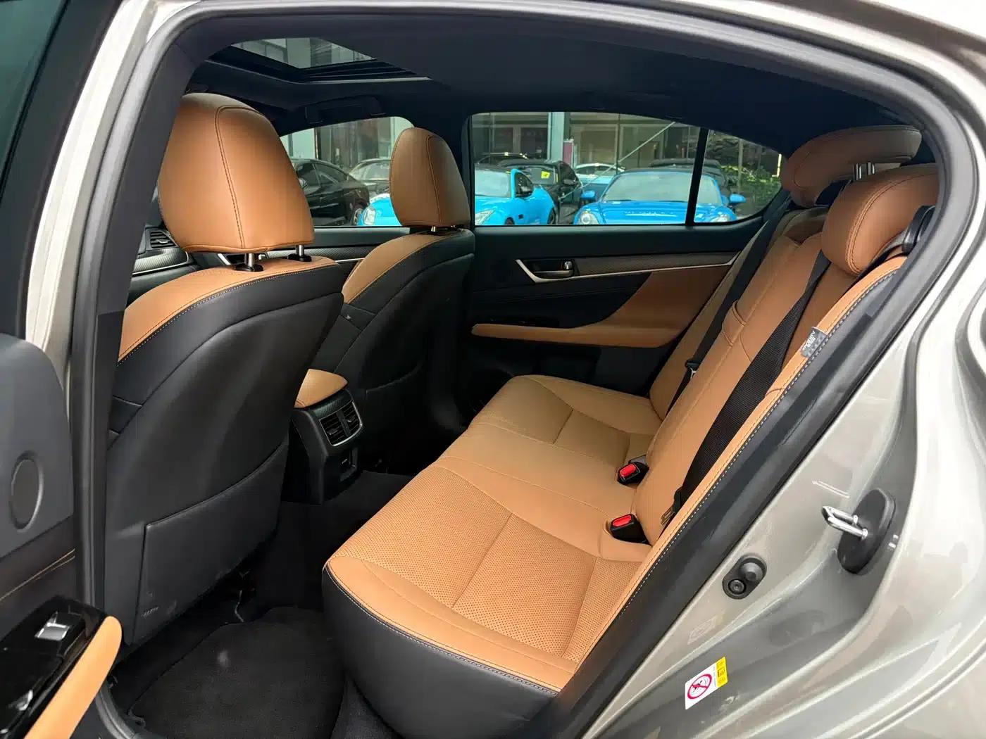 2017 Lexus GS 300 F SPORT — миниатюра 18
