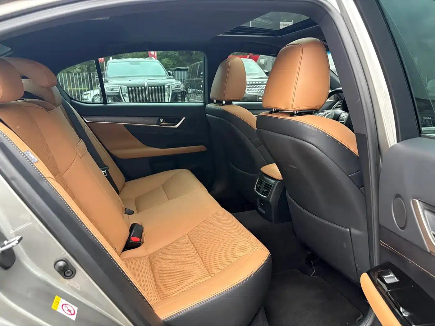 2017 Lexus GS 300 F SPORT — миниатюра 21