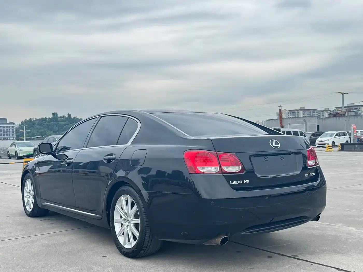 Lexus GS 2008 300 — миниатюра 16