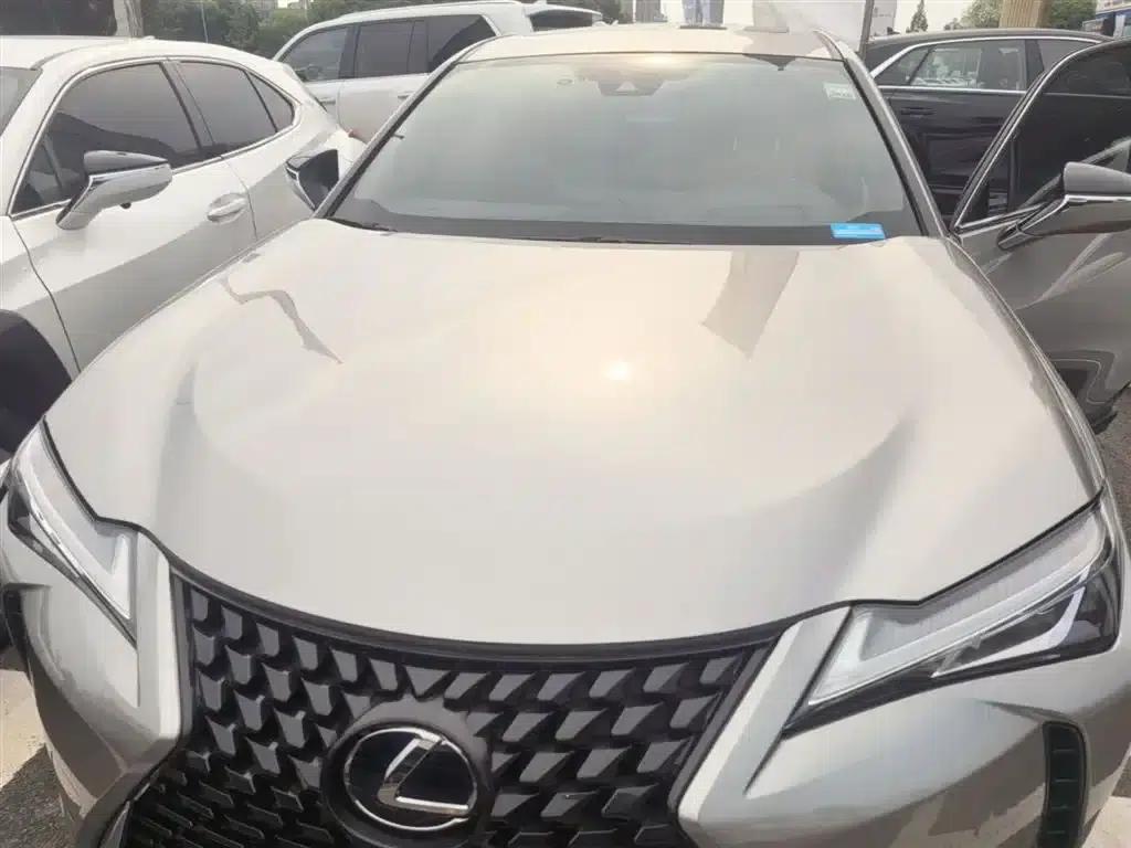 Lexus UX 2022 260h Explore Edition — миниатюра 20