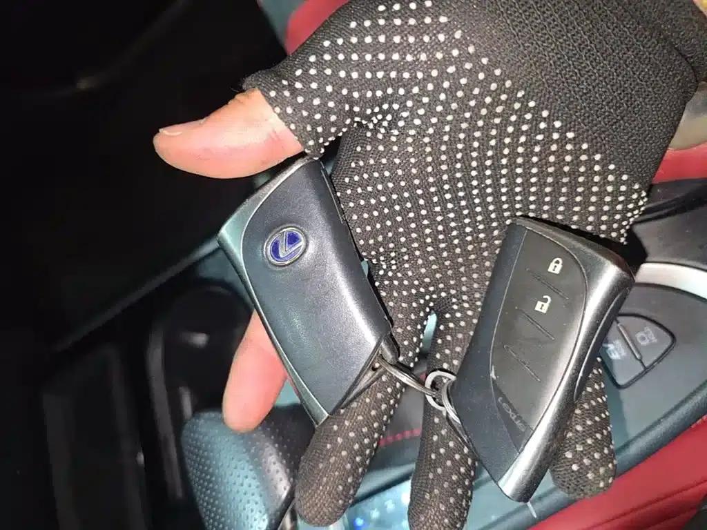 Lexus UX 2019 260h F SPORT Edition (China VI Emission Standard) — миниатюра 15