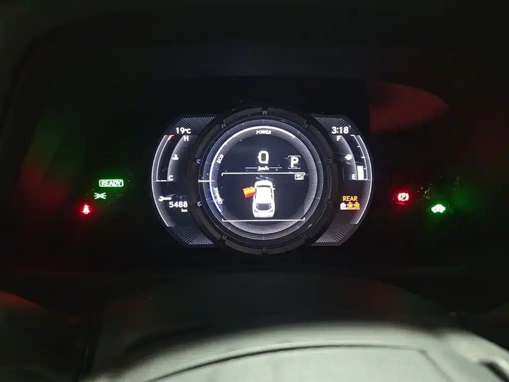 Lexus UX 2019 260h F SPORT Edition (China VI Emission Standard) — миниатюра 18