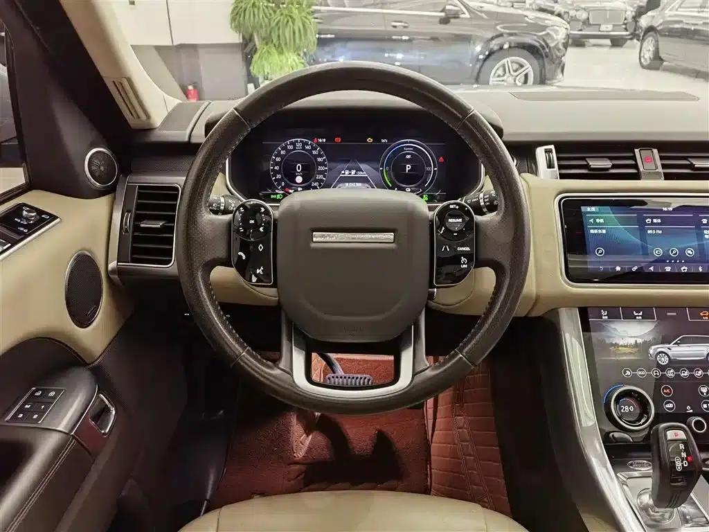 Range Rover Sport Hybrid 2020 P400e SE — миниатюра 13