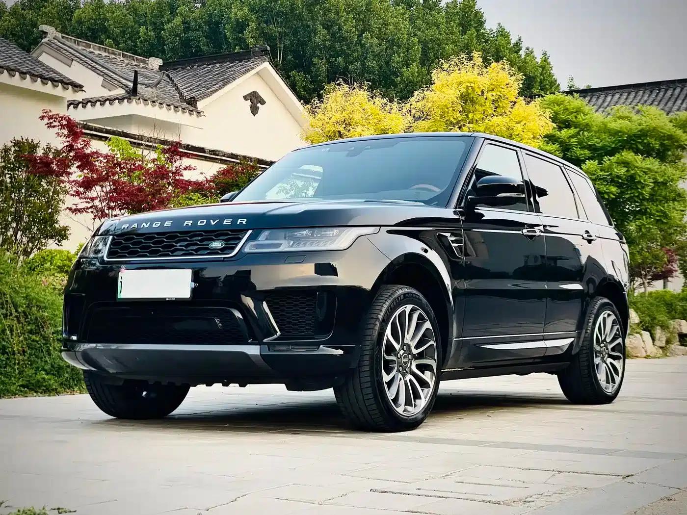 Range Rover Sport Hybrid 2018 P400e — миниатюра 1