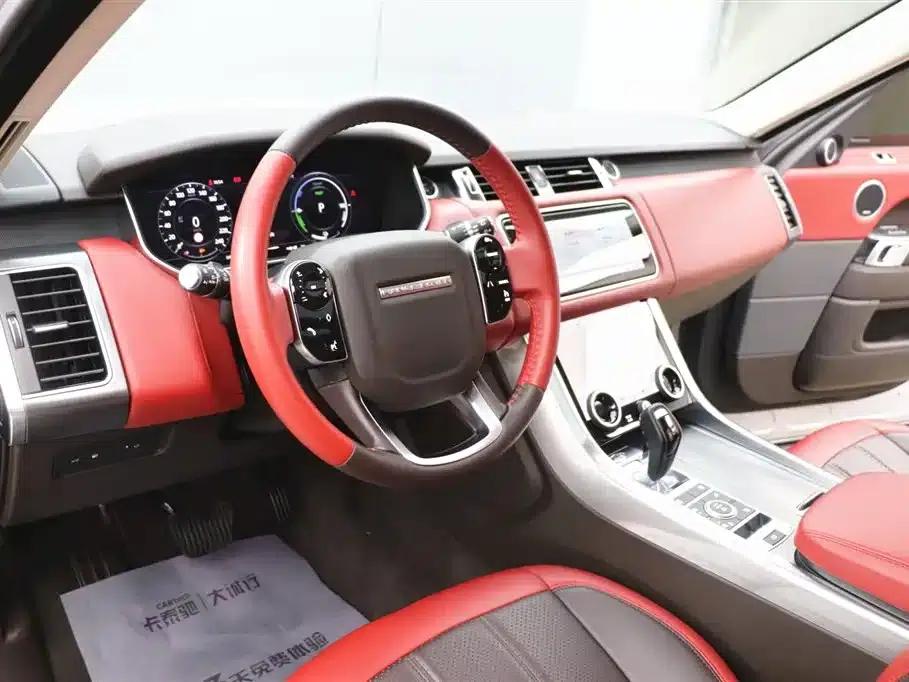 Range Rover Sport Hybrid 2021 P400e SE — миниатюра 16