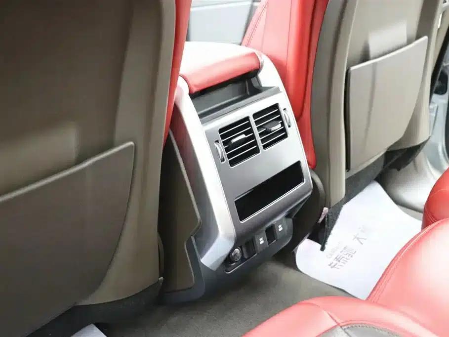 Range Rover Sport Hybrid 2021 P400e SE — миниатюра 22