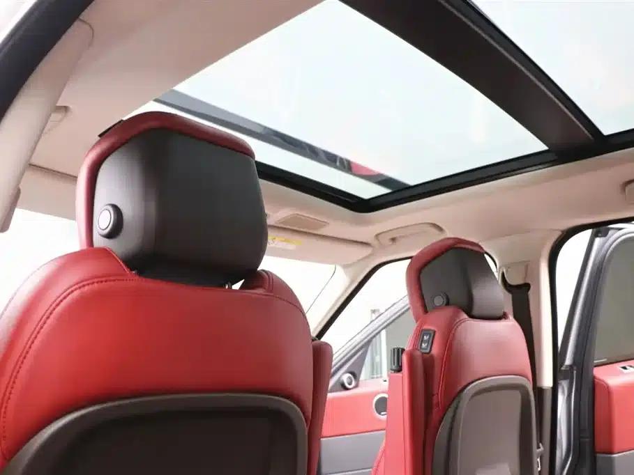 Range Rover Sport Hybrid 2021 P400e SE — миниатюра 23