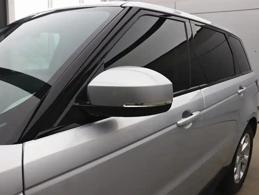 Range Rover Sport Hybrid 2021 P400e SE — миниатюра 30