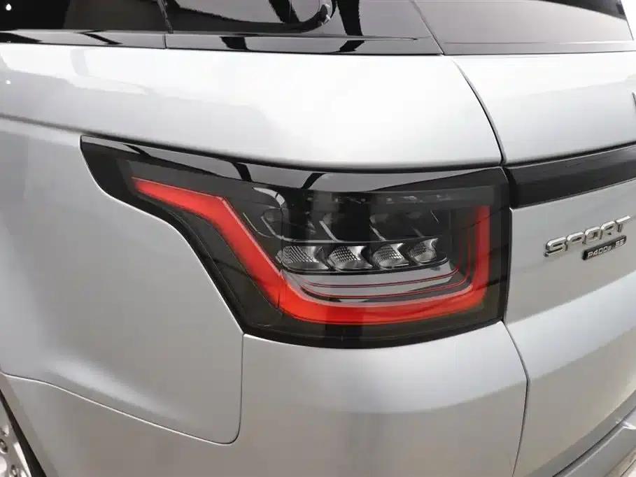 Range Rover Sport Hybrid 2021 P400e SE — миниатюра 31