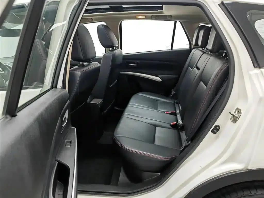 Vitara 2015 1.6L Manual 2WD Elite — миниатюра 15