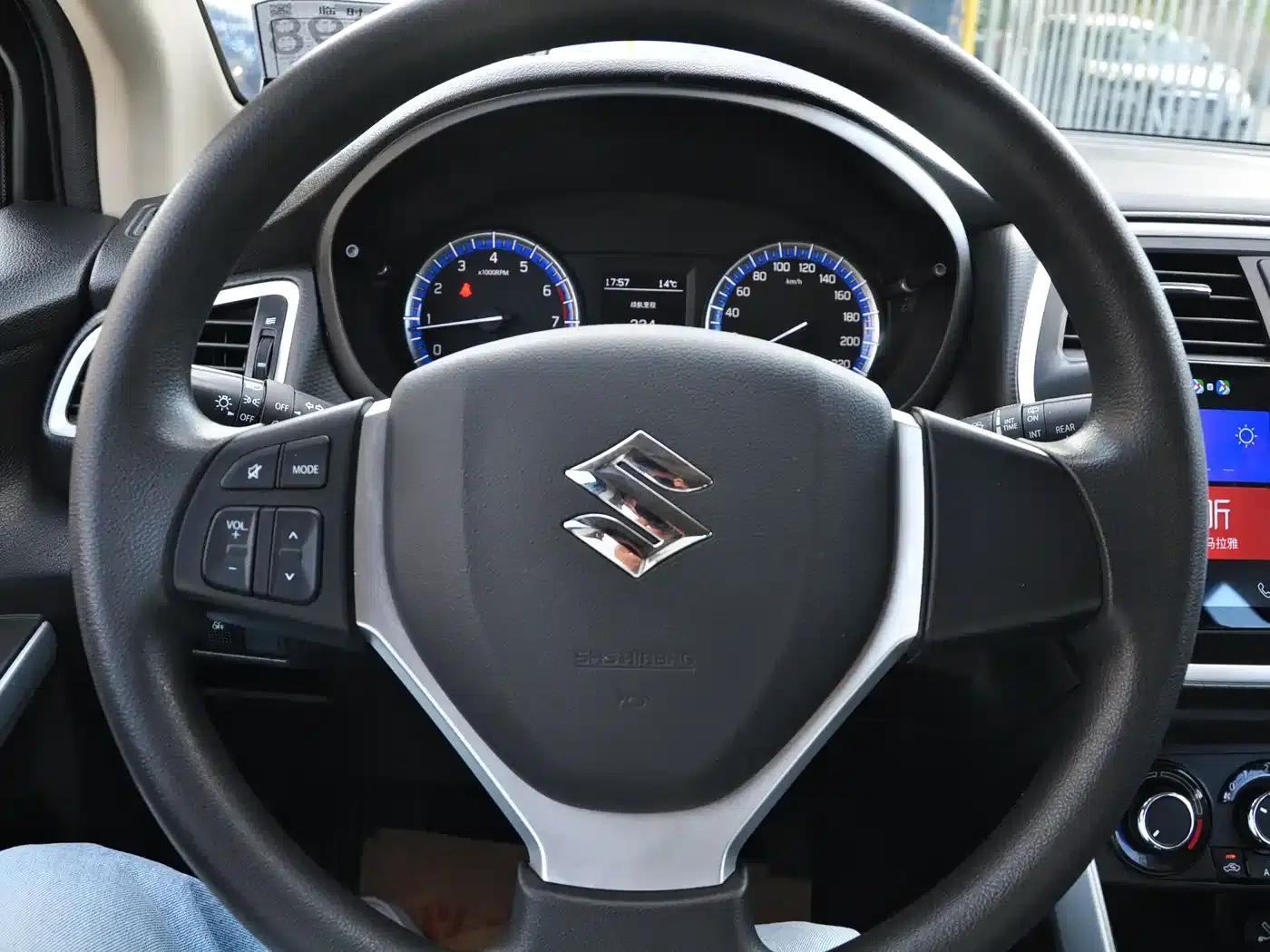 2014 Vitara 1.6L CVT 2WD Entry-level — миниатюра 10