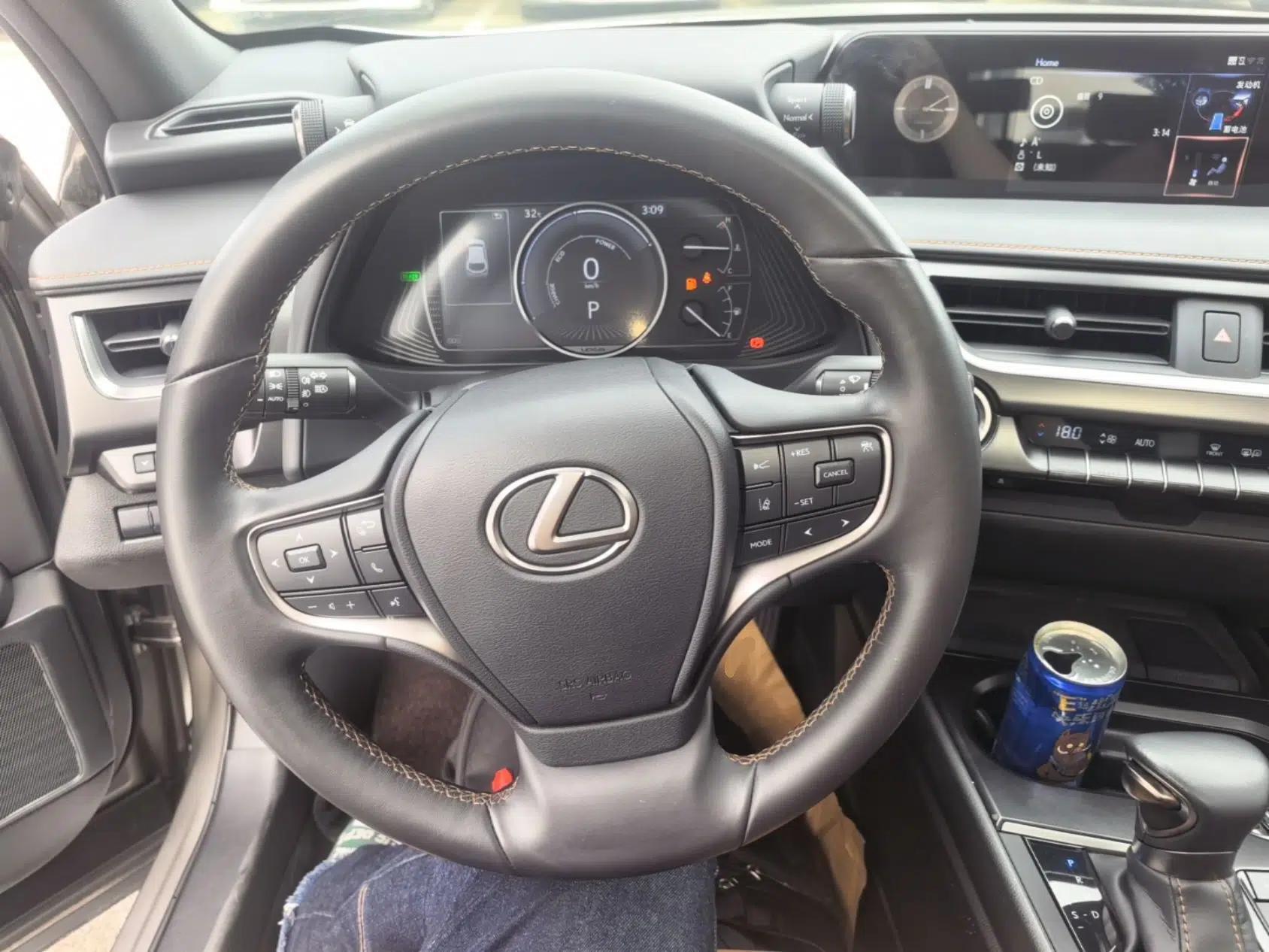 Lexus UX 2022 260h Explore-Edition — миниатюра 14