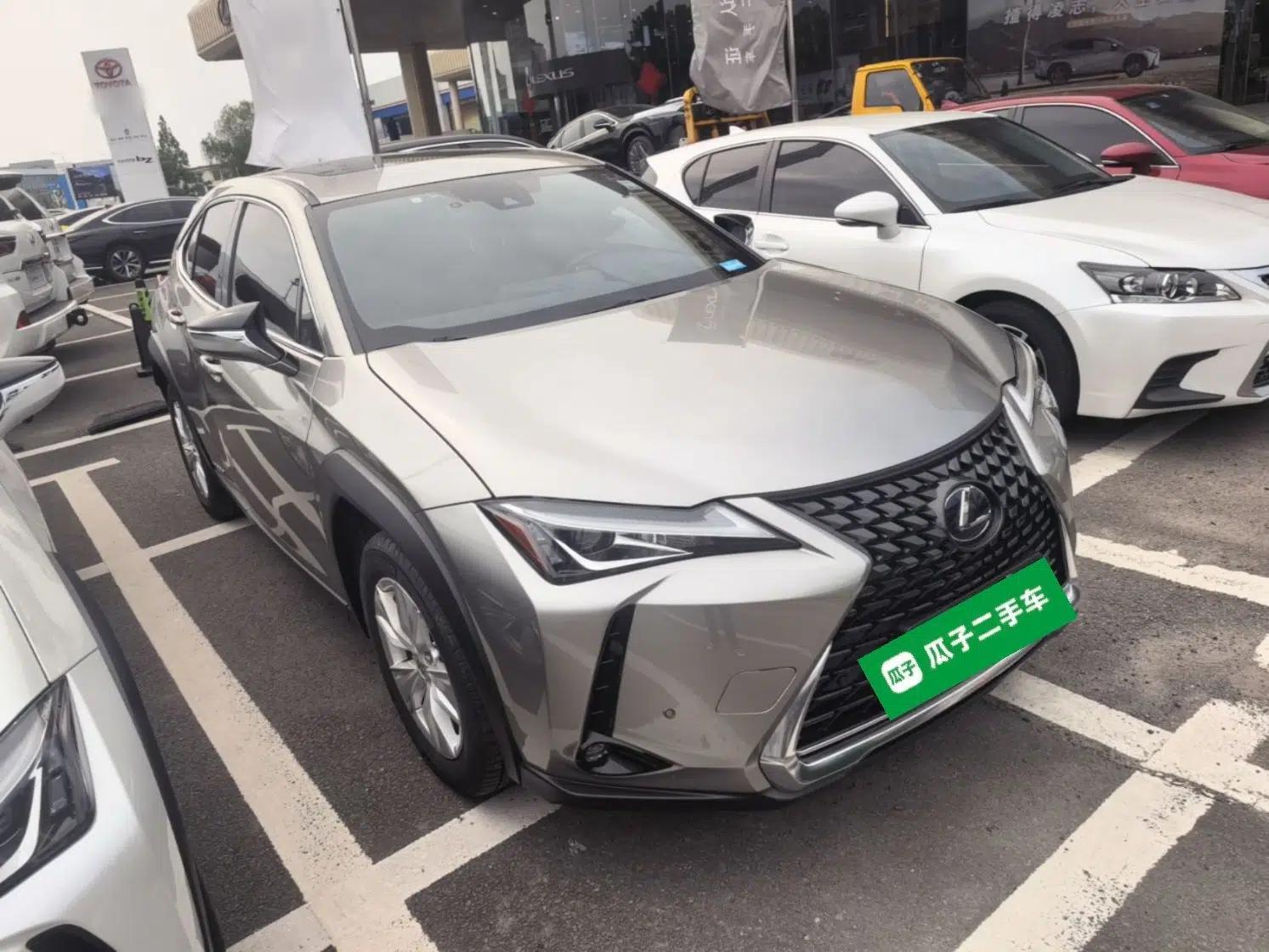 Lexus UX 2022 260h Explore-Edition — миниатюра 3