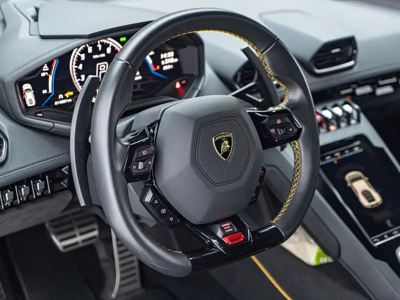 Huracán 2020 Huracán EVO RWD — миниатюра 7