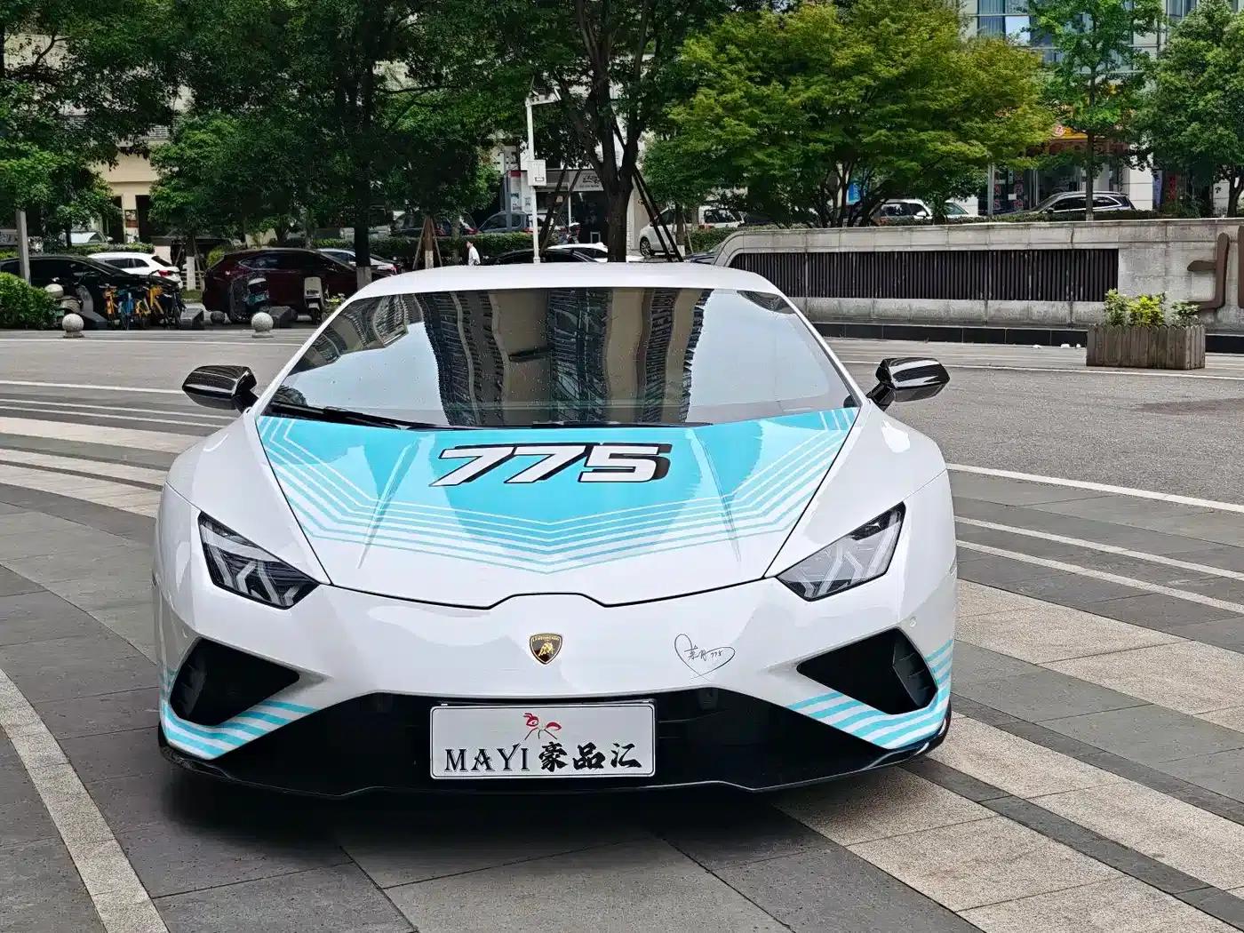 Huracán 2020 Huracán EVO RWD — миниатюра 2