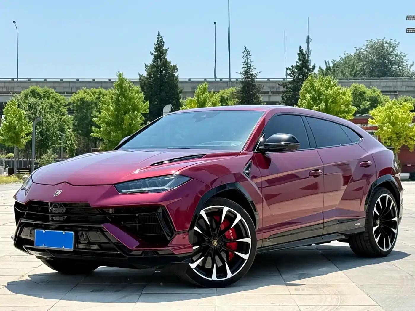 2023 Urus 4.0T V8 S — миниатюра 3