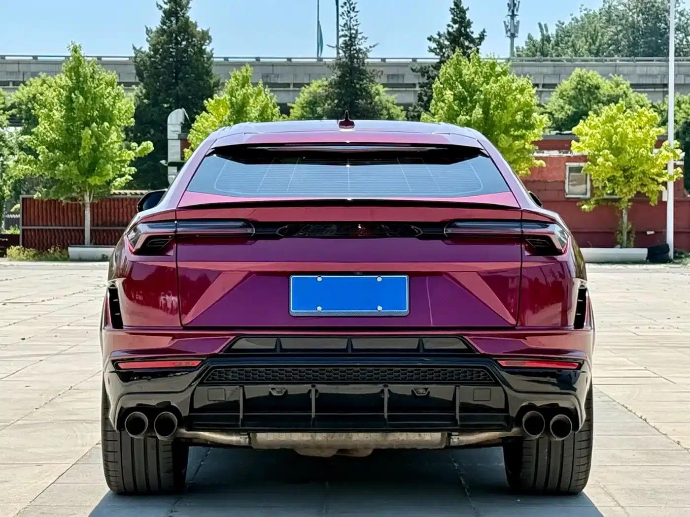2023 Urus 4.0T V8 S — миниатюра 5