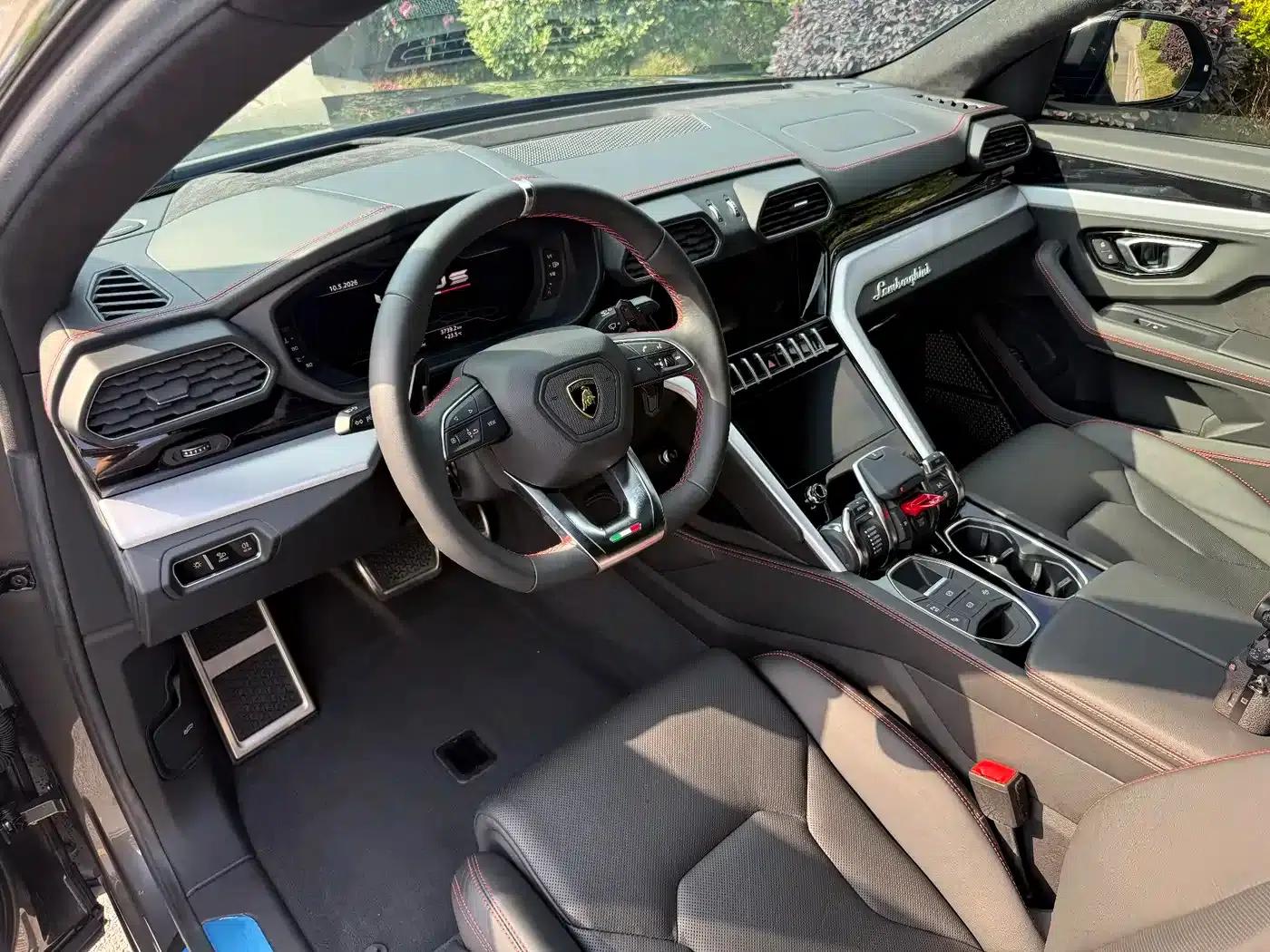 2021 Urus 4.0T V8 — миниатюра 6
