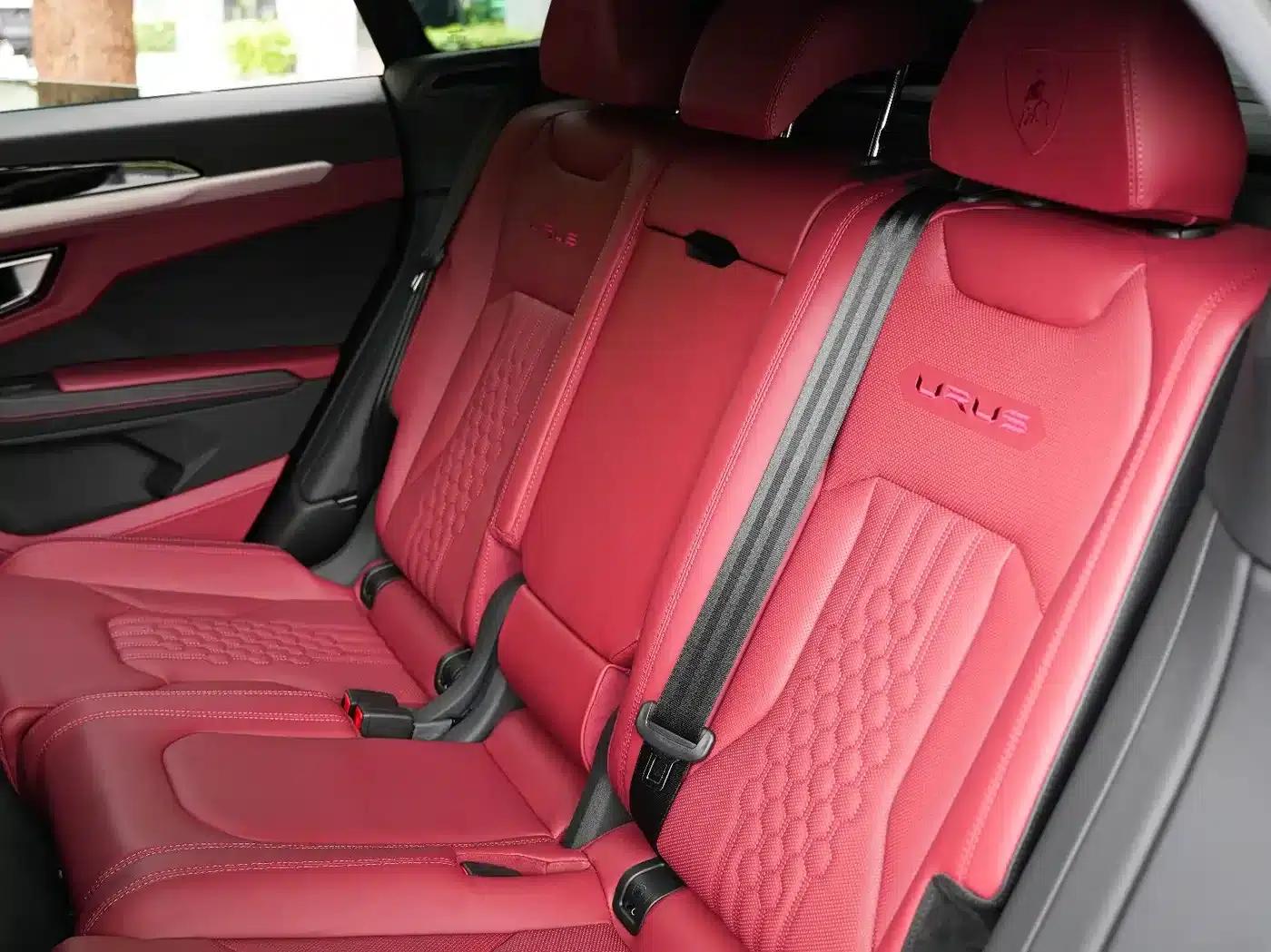 2023 Urus 4.0T V8 S — миниатюра 13