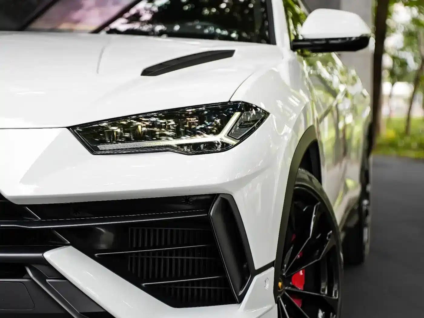 2023 Urus 4.0T V8 S — миниатюра 3