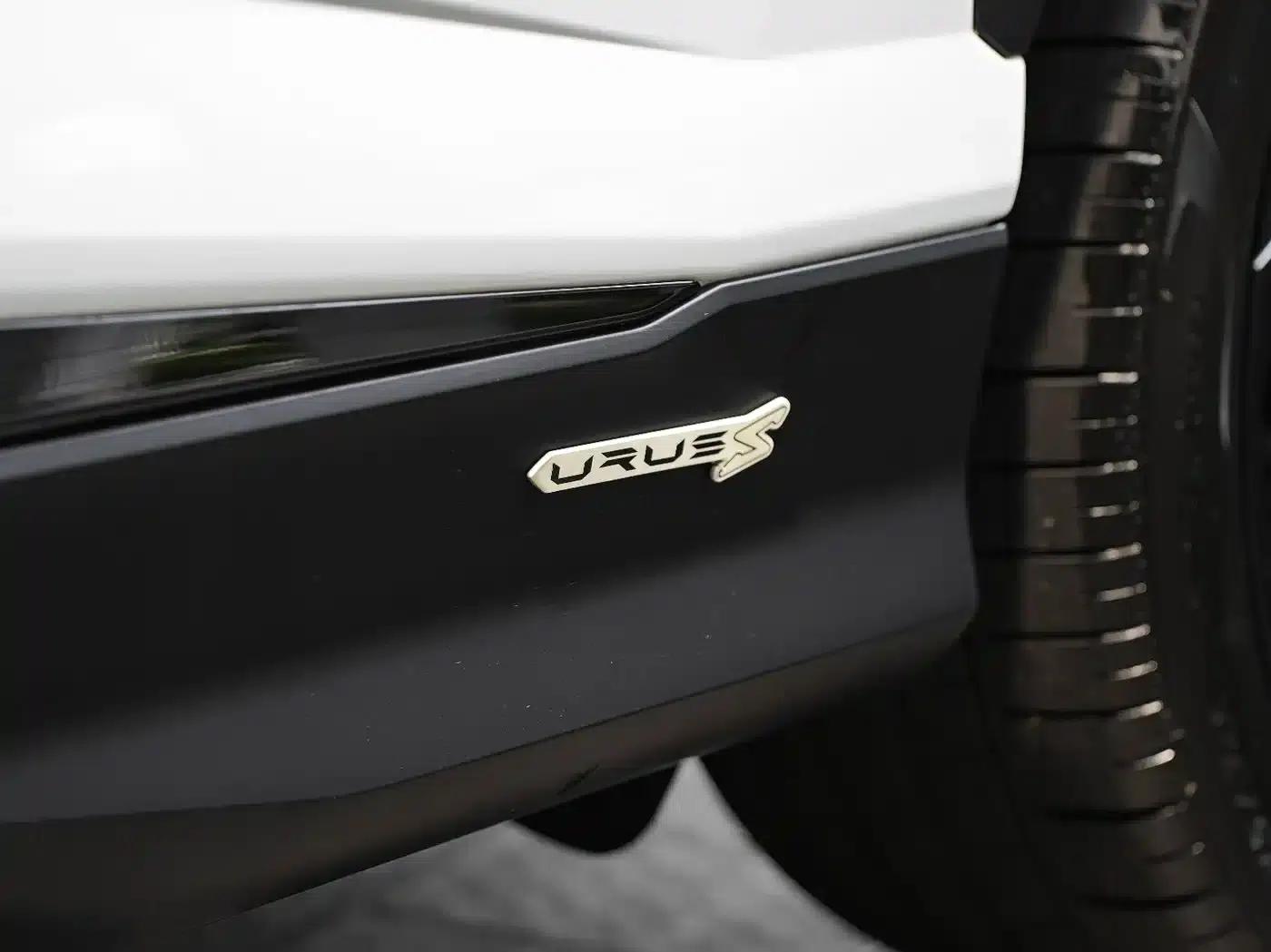 2023 Urus 4.0T V8 S — миниатюра 4