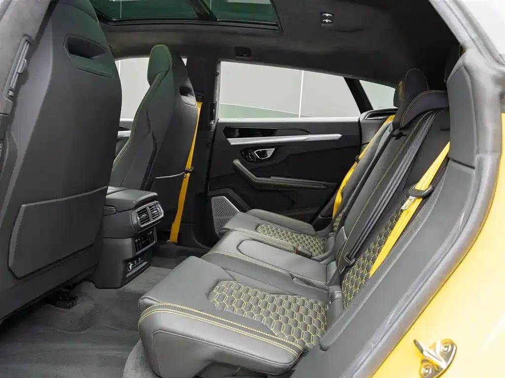 2023 Urus 4.0T V8 S — миниатюра 12