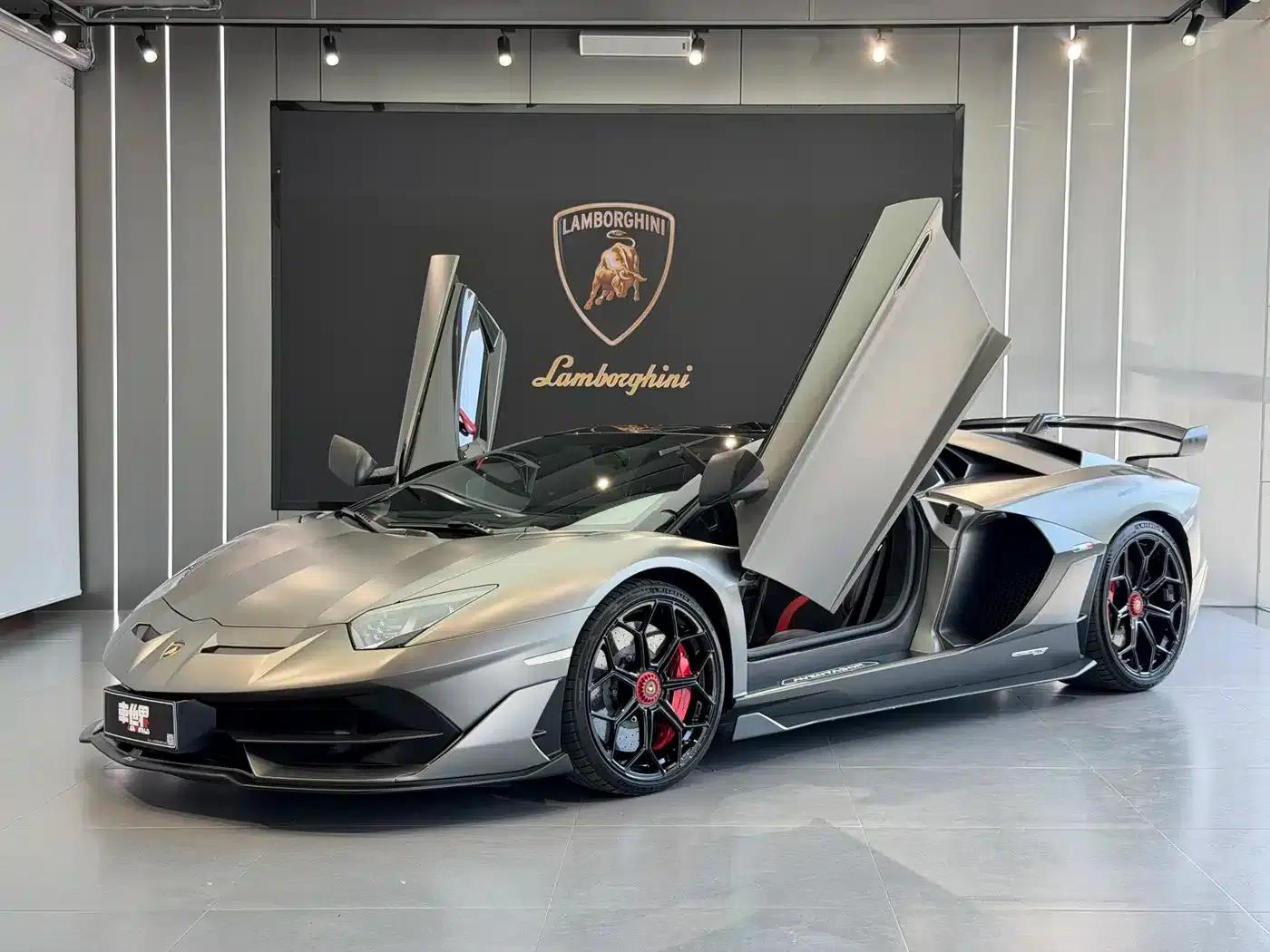 Aventador 2019 Aventador SVJ Roadster — миниатюра 1