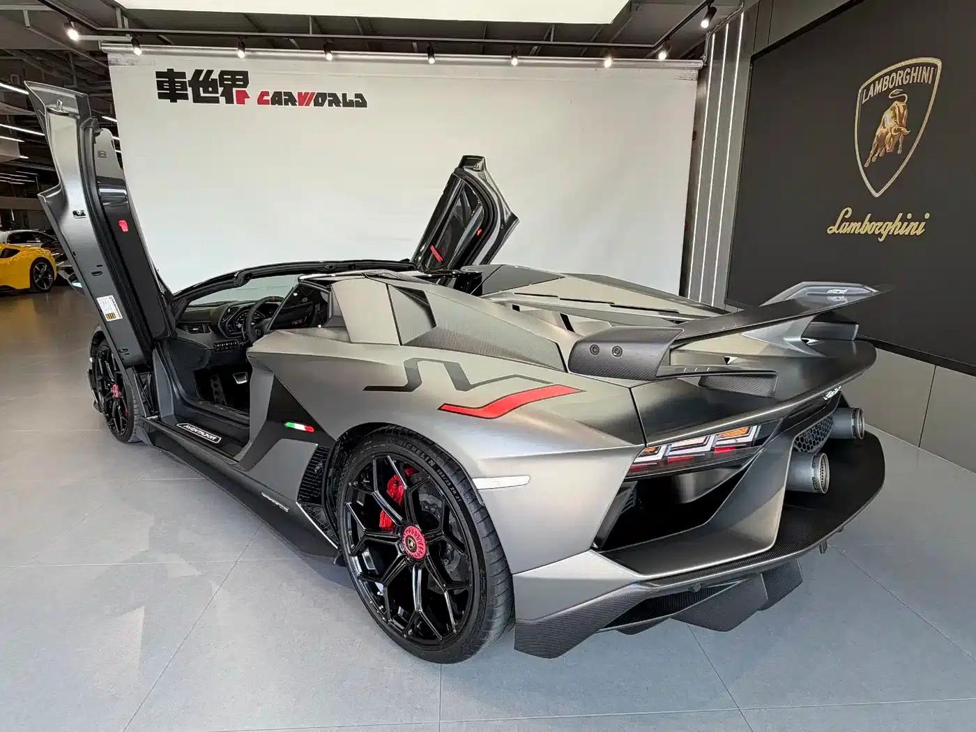 Aventador 2019 Aventador SVJ Roadster — миниатюра 3