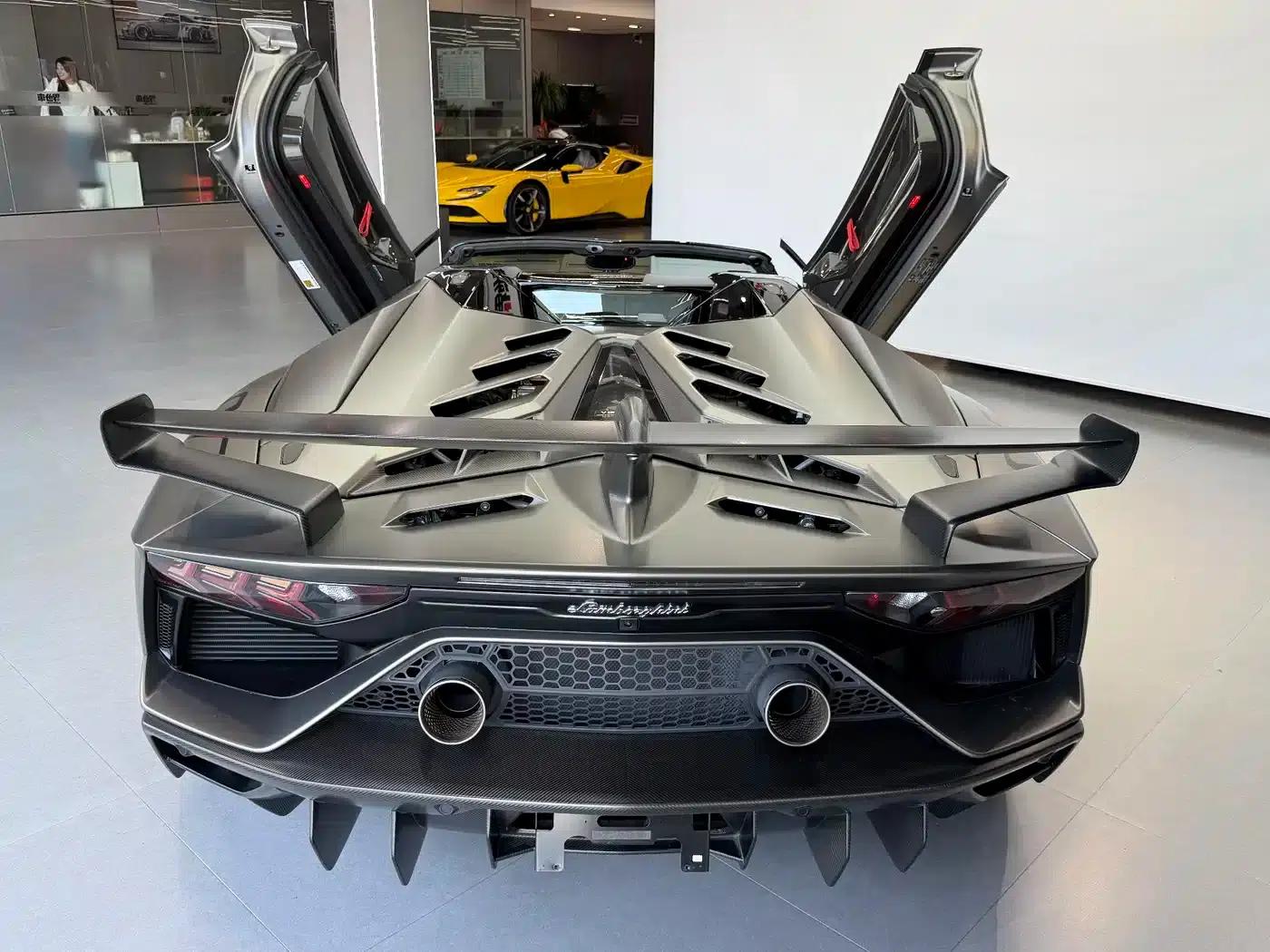 Aventador 2019 Aventador SVJ Roadster — миниатюра 5