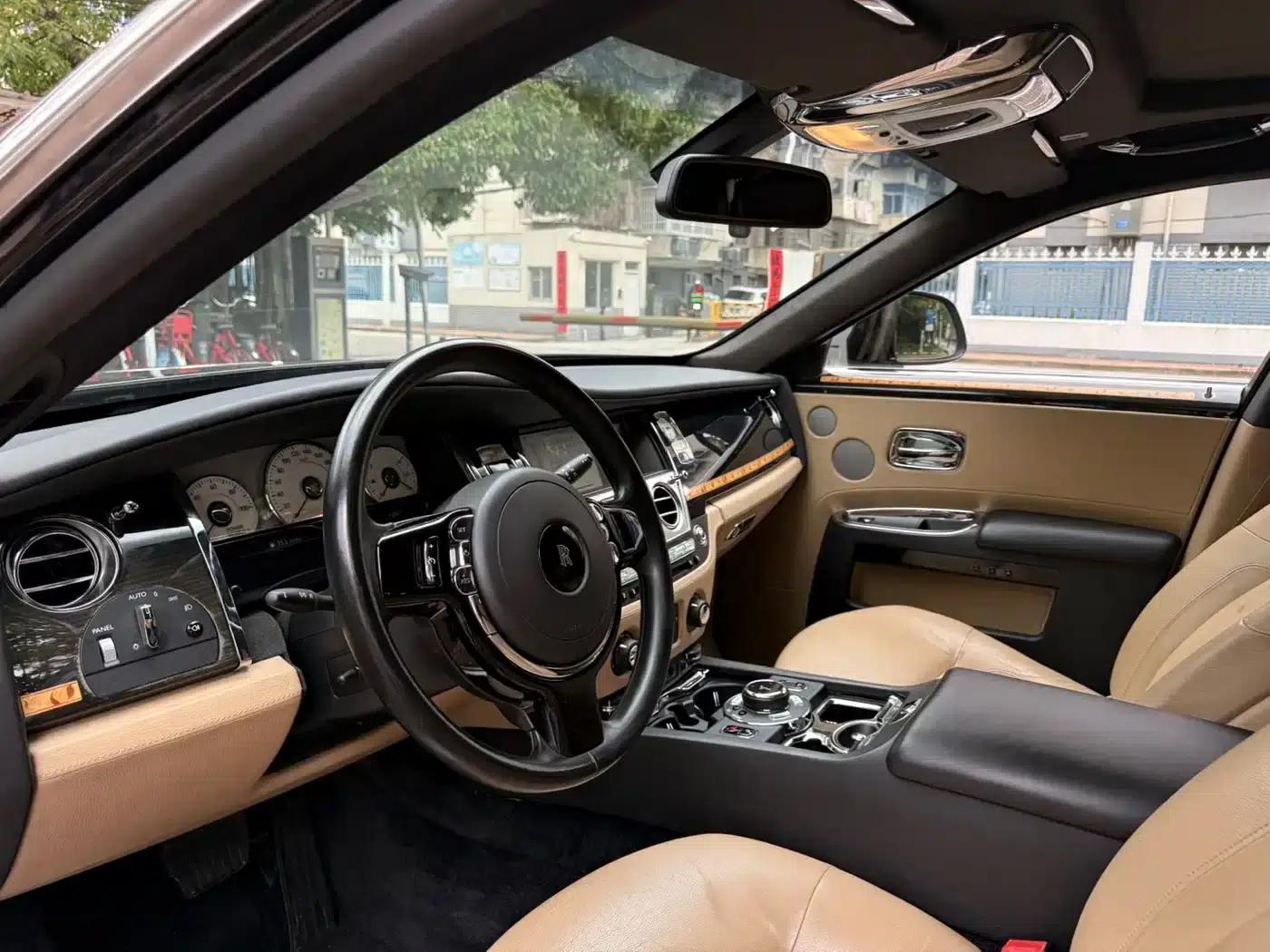 2015 Ghost Series II Extended Wheelbase — миниатюра 9