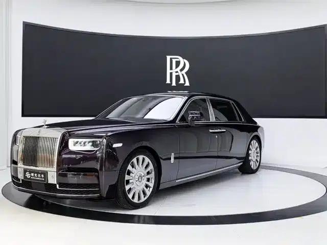 2018 Phantom 6.7T Long Wheelbase