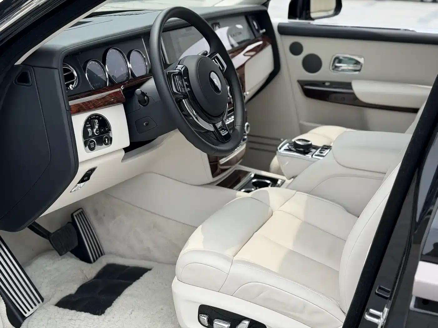 2018 Phantom 6.7T Long Wheelbase — миниатюра 4